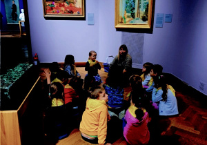 Dzieci w muzeum